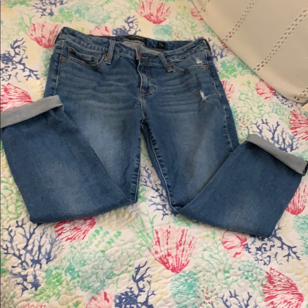 Lucky Brand crop jeans size 8